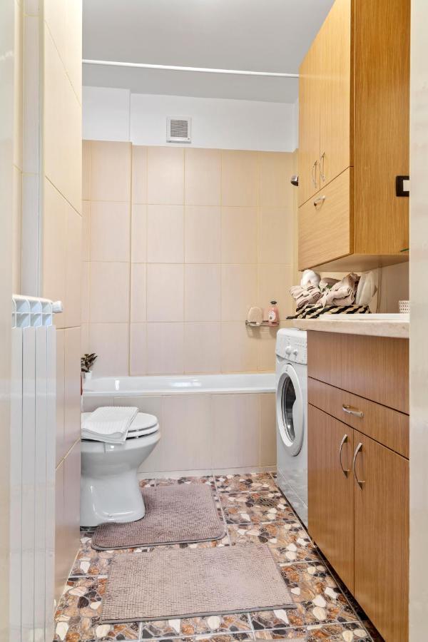 City Vibes Apartment Бухарест Екстер'єр фото